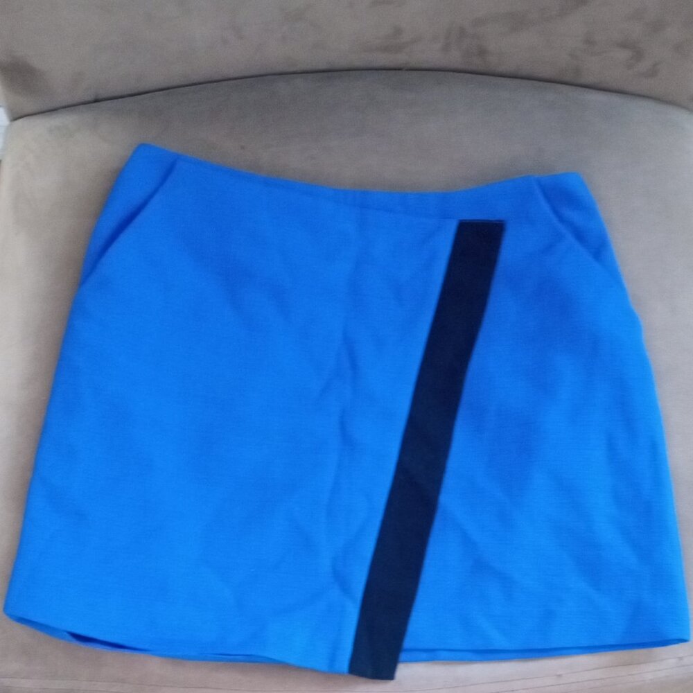 FOREVER 21  BLUE SKIRT!!